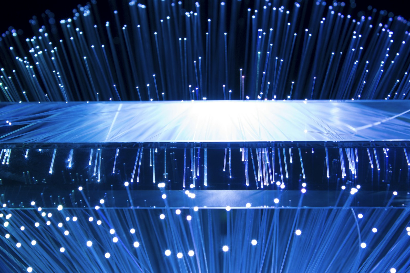 Blue optical installation